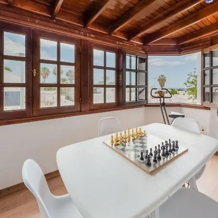 Villa Belvilla By Oyo Aloe Puerto del Carmen (Lanzarote)