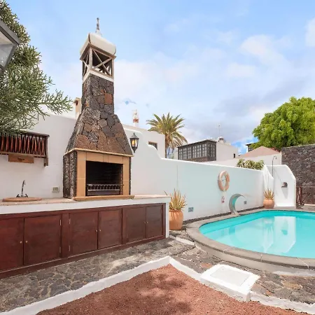 Villa Belvilla By Oyo Aloe Puerto del Carmen (Lanzarote)